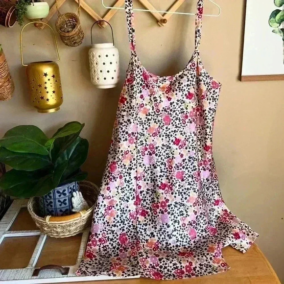 MORGAN TAYLOR SLIP DRESS SMALL - Picture 2 of 11